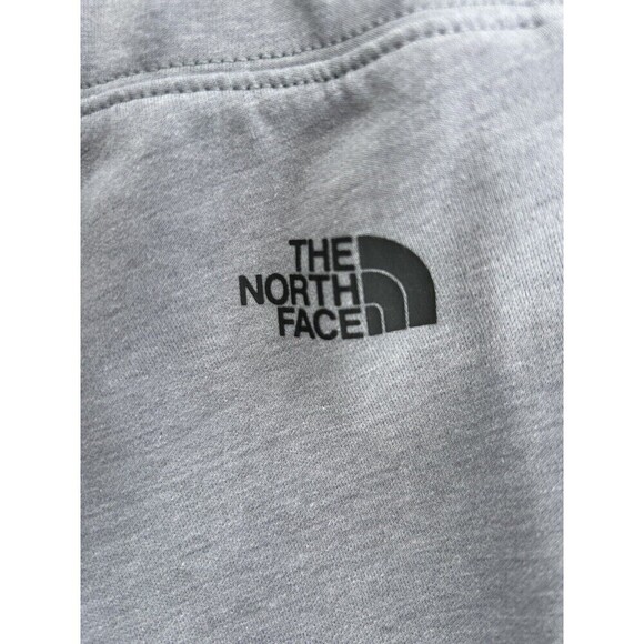 The North Face Slacker Capri - Size Small - Gray With purple - Picture 6 of 9